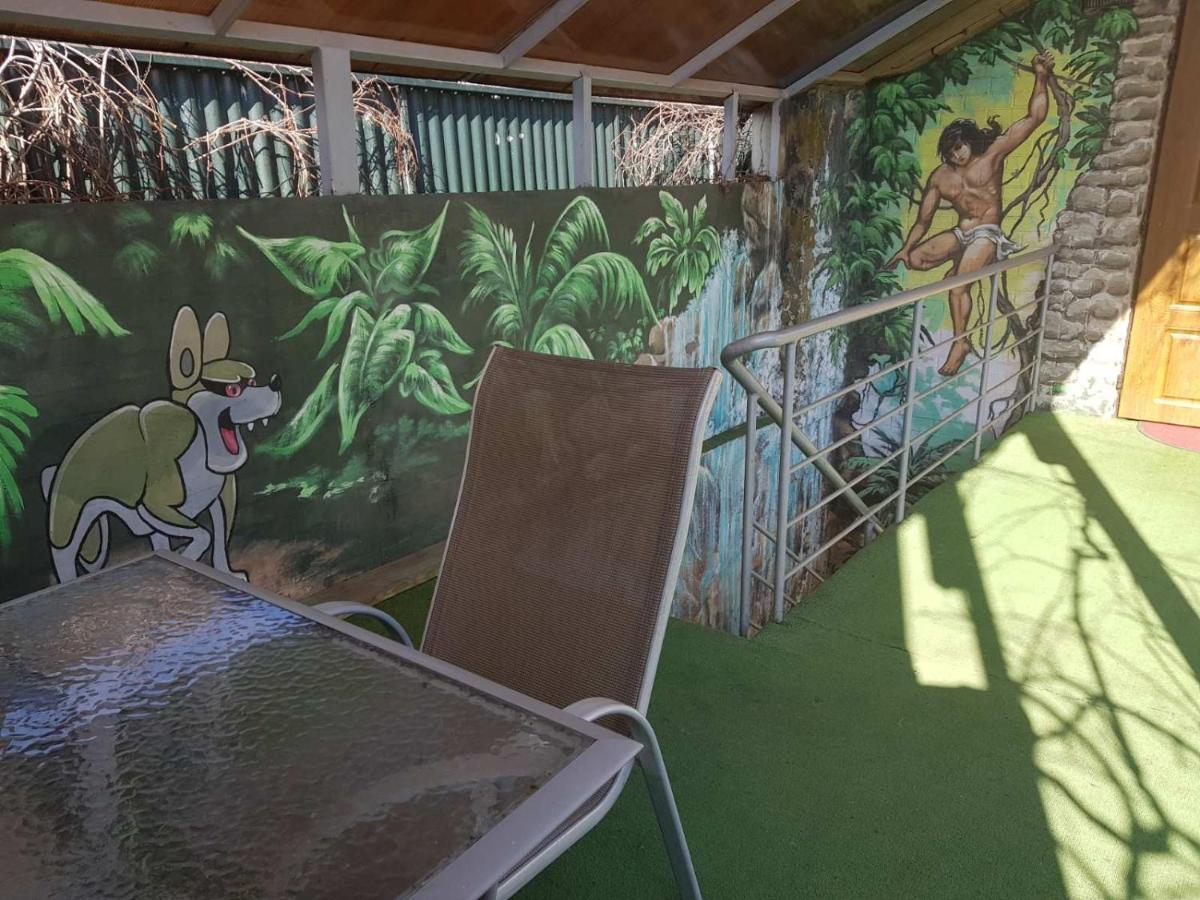 Jungle - Дом-Сказка У Моря Odessa Buitenkant foto
